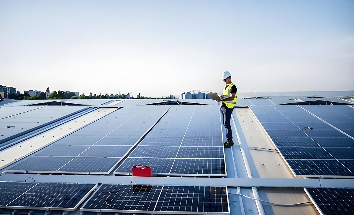 深耕光伏运维,构建能源生态:泰豪智能电气迈向服务新维度