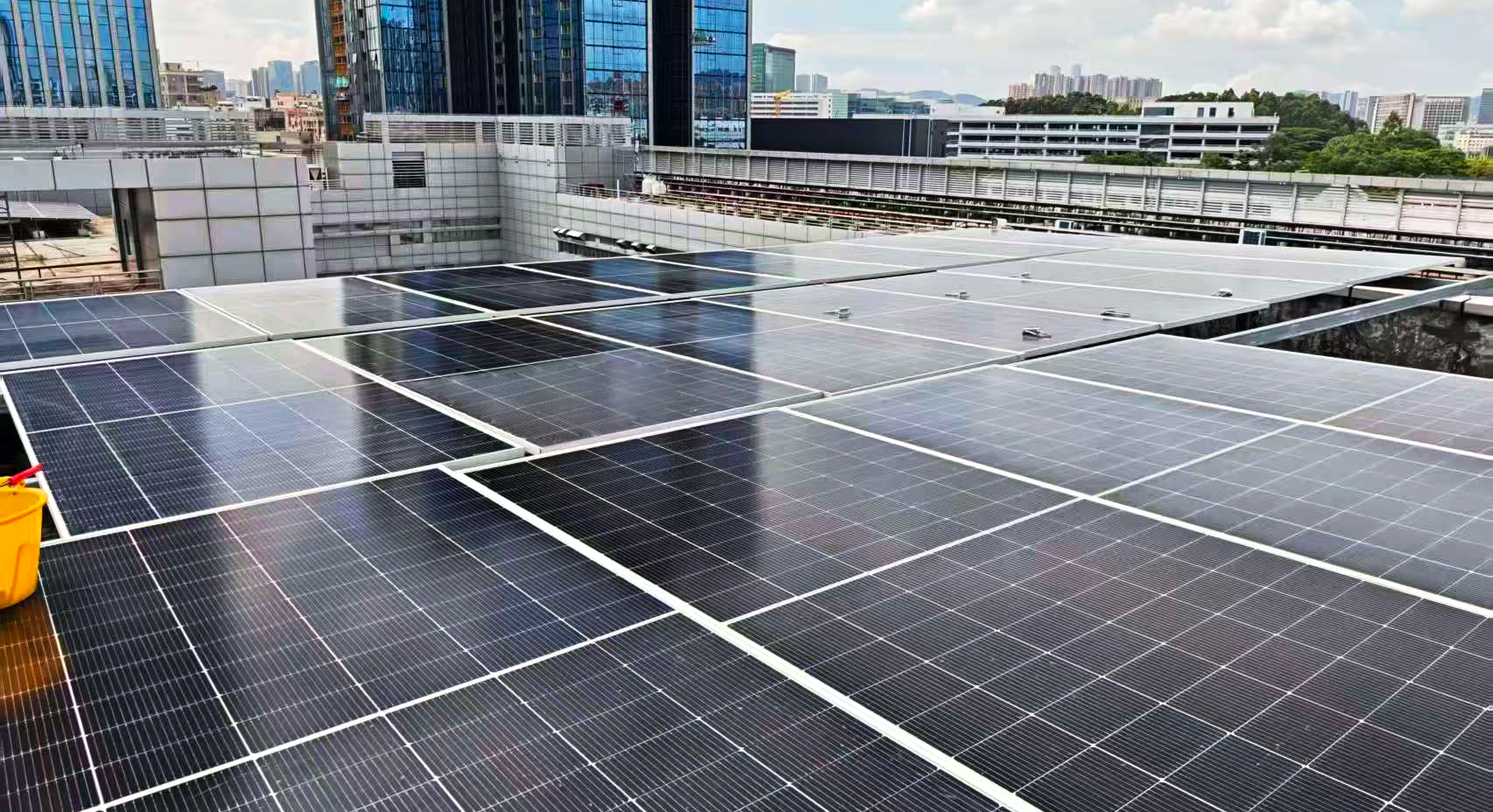 追光逐新 绿电赋能丨深圳康冠科技园分布式光伏项目成功投运(图1)