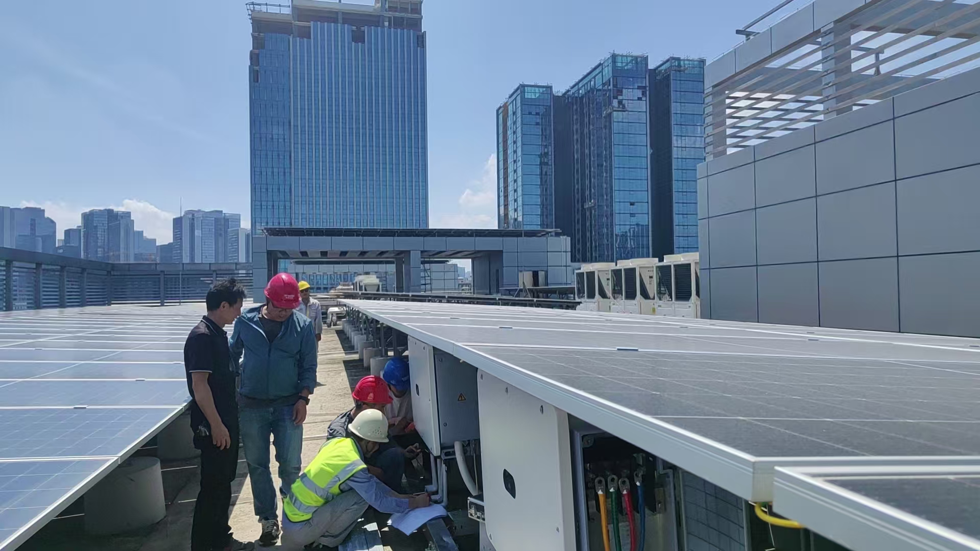 追光逐新 绿电赋能丨深圳康冠科技园分布式光伏项目成功投运(图2)