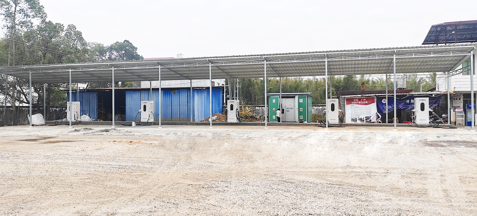 粤北再添劲能！韶关仁化粤通重卡超充站正式投运(图3)